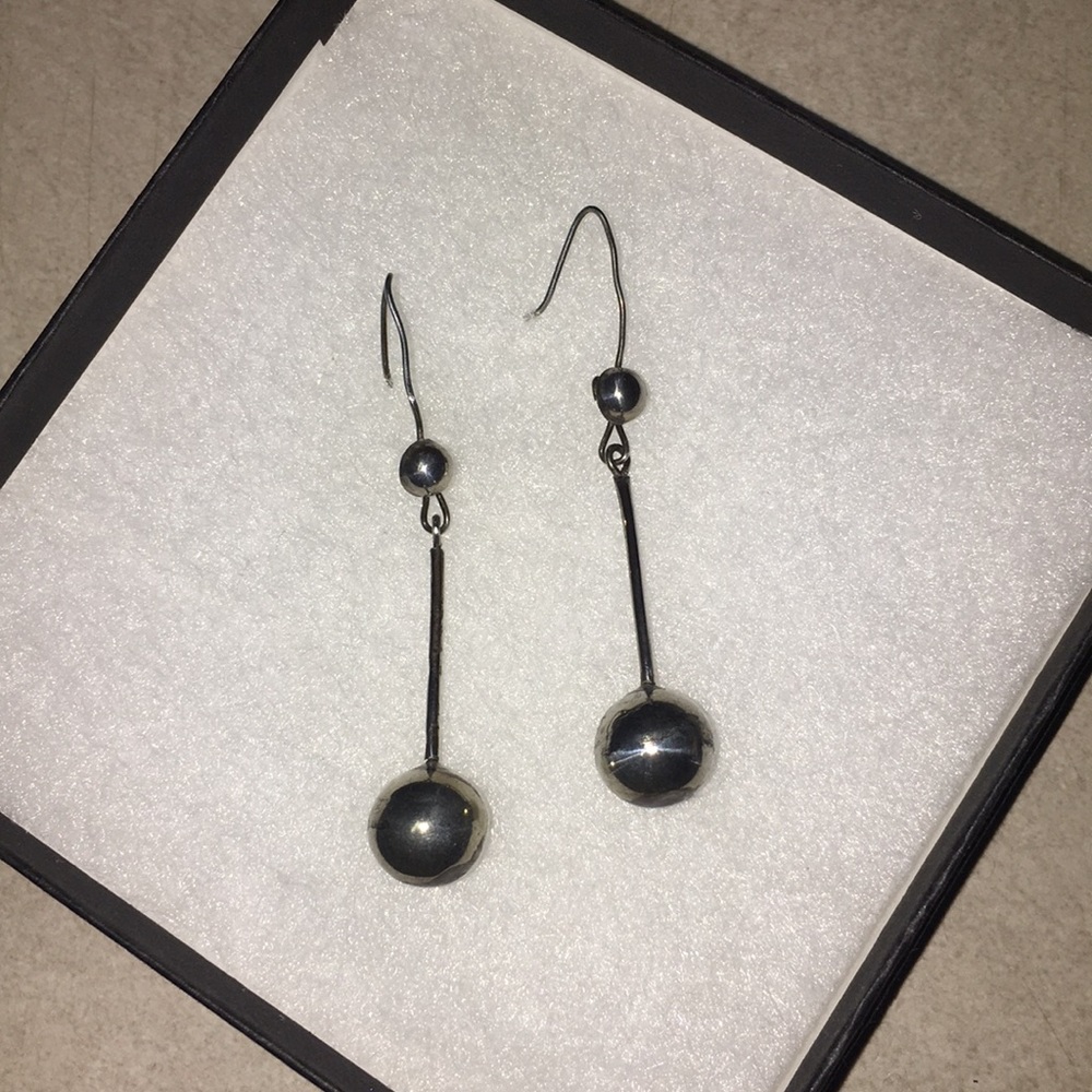 Silver earrings made in Mexico 🇲🇽